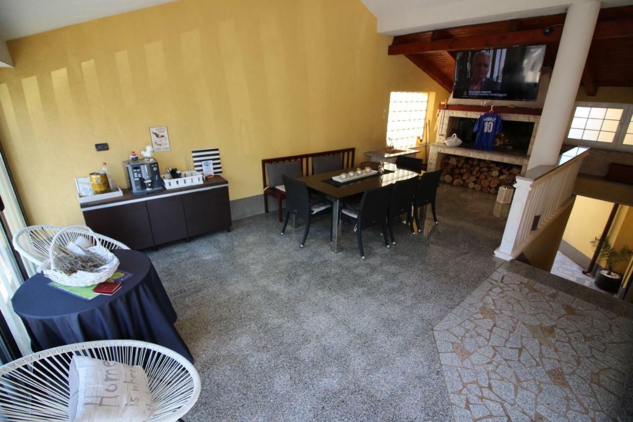 Villa Ambiente Пиешчана Увала Екстериор снимка